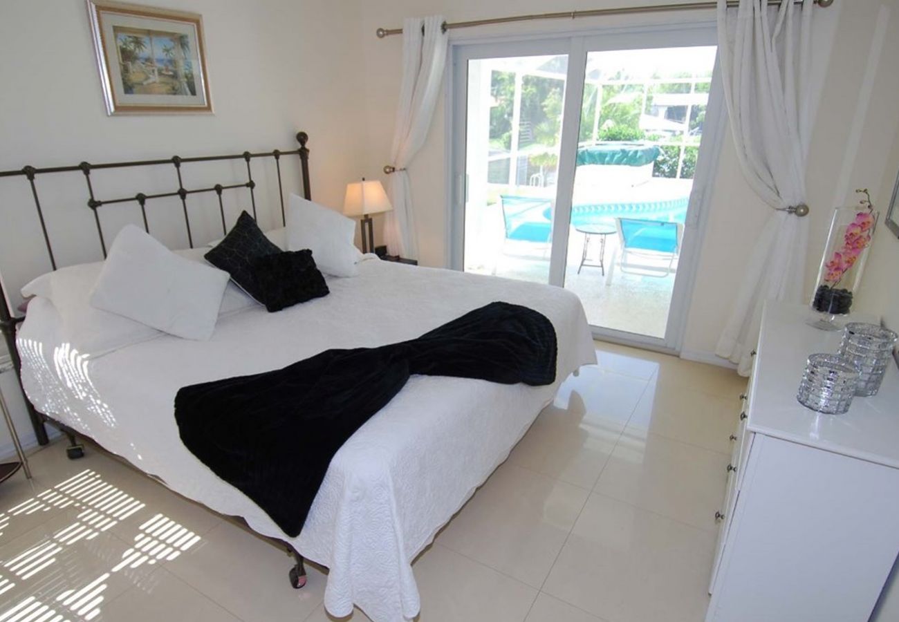 Ferienhaus in Cape Coral - 123Cape - Villa White Heron